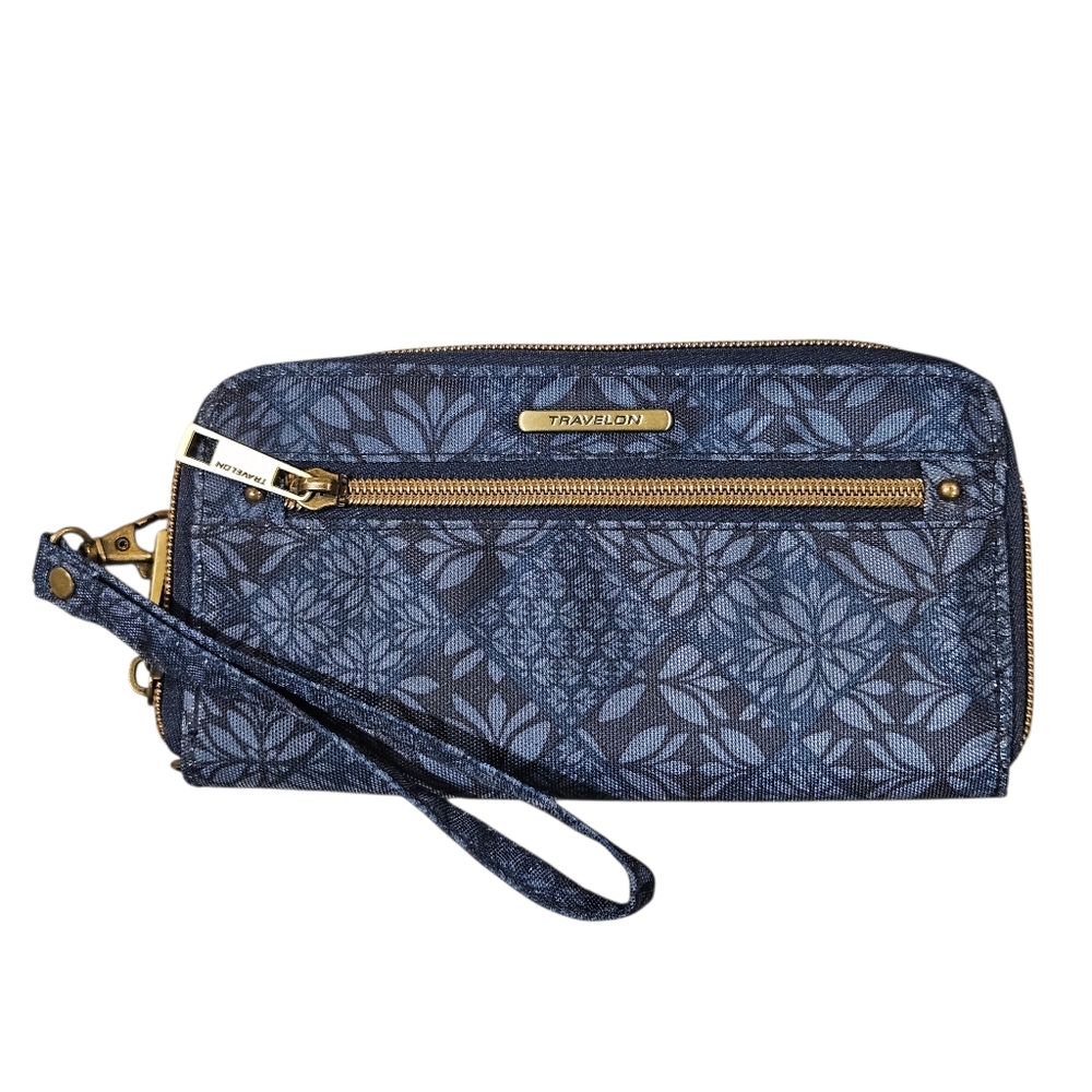 NWOT Travelon Zip- Around Wristlet Clutch Wallet With Removal Wrist Strap, Navy